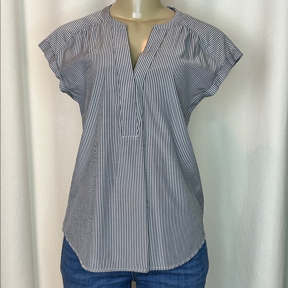 APT. 9 Striped Flutter Sleeve Blouse XS